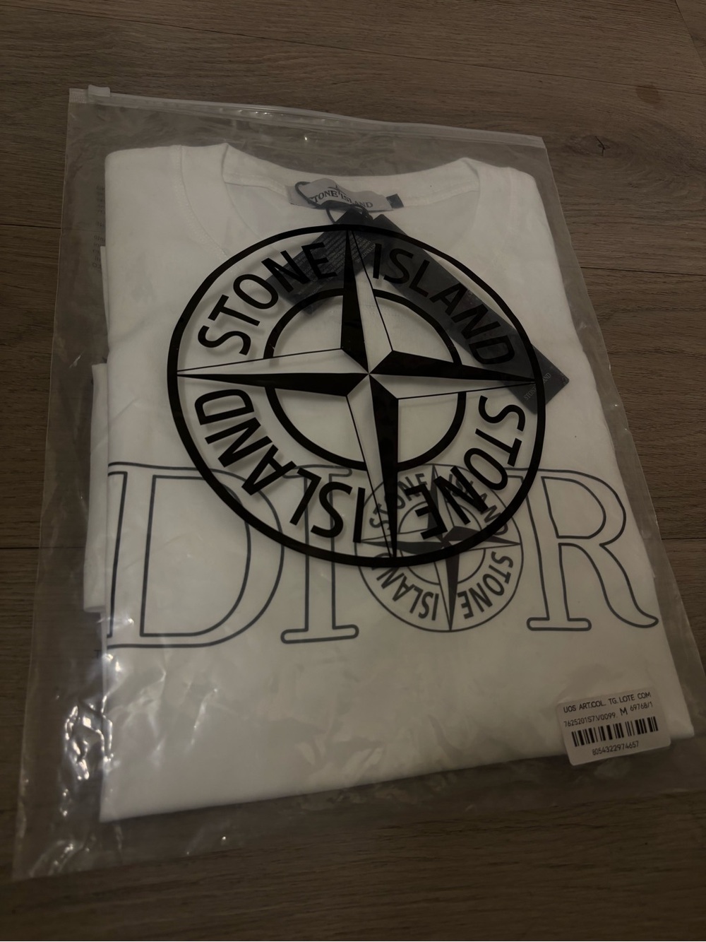 Dior White Short-Sleeve Logo Crewneck T-Shirt - Picture 5 of 5